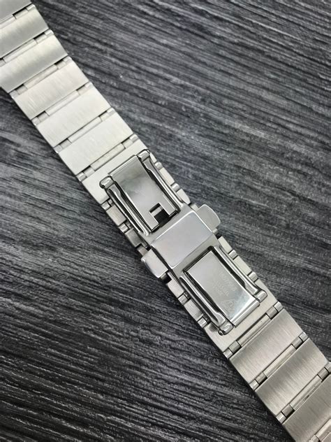 replacement omega watch straps.